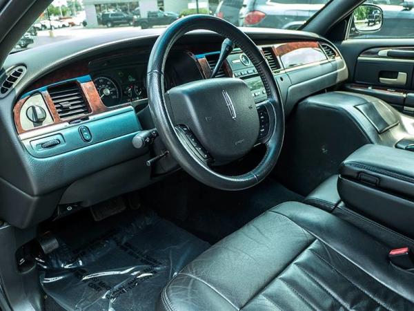 Used-2007-Lincoln-Town-Car-Executive-STRETCH-LIMOUSINE