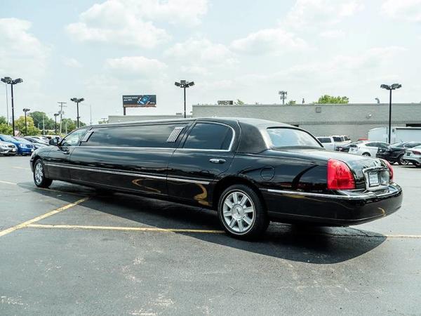 Used-2007-Lincoln-Town-Car-Executive-STRETCH-LIMOUSINE