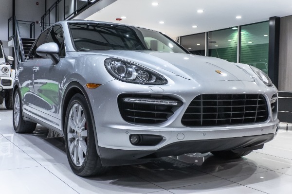 Used 2011 Porsche Cayenne Turbo **$115K+ MSRP** for sale Sold at Chicago Motor Cars in West Chicago IL 60185 5