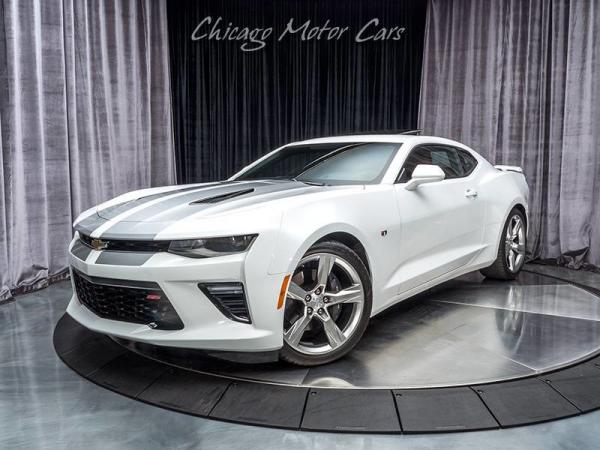 Used 2017 Chevrolet Camaro SS for sale Sold at Chicago Motor Cars in West Chicago IL 60185 2