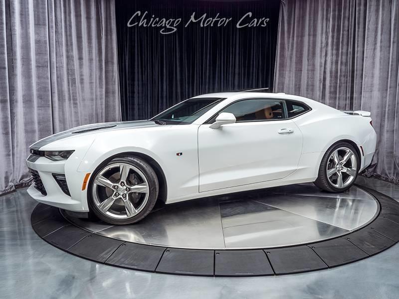 Used 2017 Chevrolet Camaro SS for sale Sold at Chicago Motor Cars in West Chicago IL 60185 1