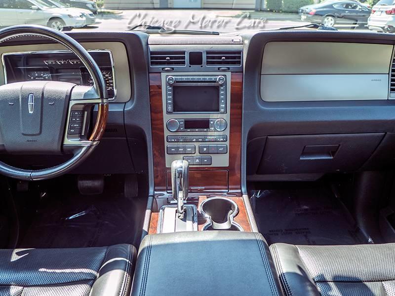 Used-2012-Lincoln-Navigator