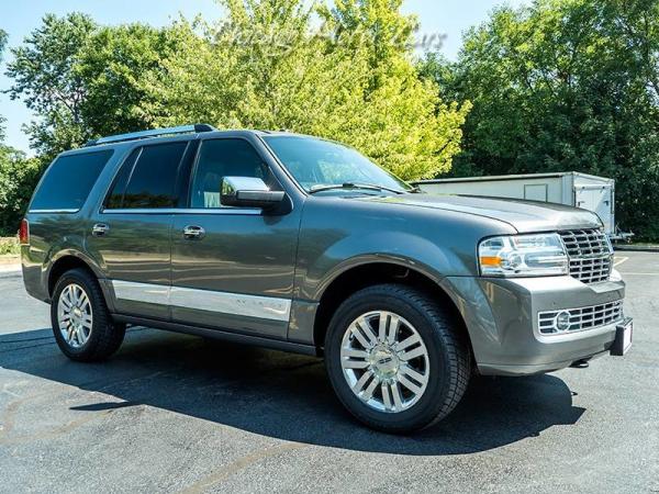 Used 2012 Lincoln Navigator for sale Sold at Chicago Motor Cars in West Chicago IL 60185 4