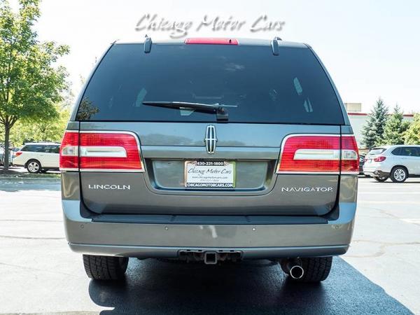 Used 2012 Lincoln Navigator for sale Sold at Chicago Motor Cars in West Chicago IL 60185 6