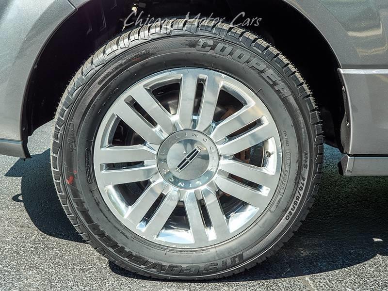 Used-2012-Lincoln-Navigator