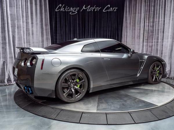 Used 2011 Nissan GT-R Premium BUILT 900+ WHP for sale Sold at Chicago Motor Cars in West Chicago IL 60185 5