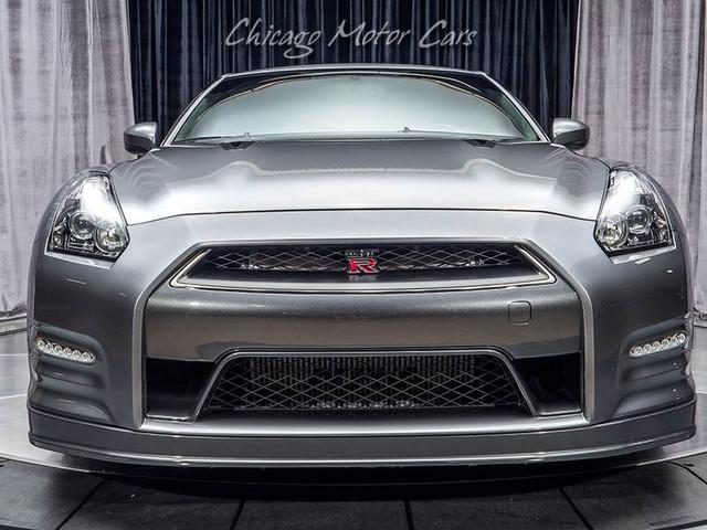 Used-2011-Nissan-GT-R-Premium-BUILT-900-WHP