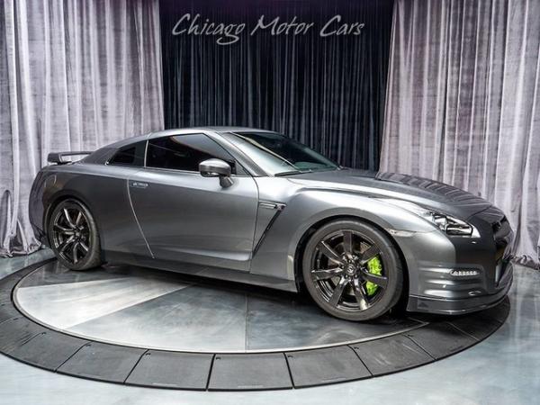 Used 2011 Nissan GT-R Premium BUILT 900+ WHP for sale Sold at Chicago Motor Cars in West Chicago IL 60185 6