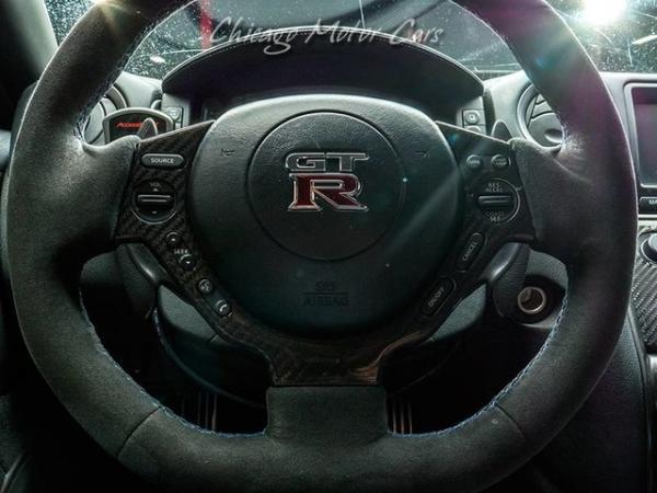 Used-2010-Nissan-GT-R-Premium-700-HP