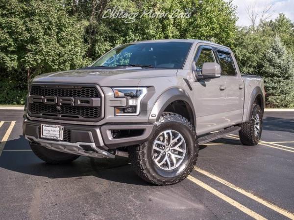 Used 2018 Ford F-150 SVT Raptor CrewCab Pickup for sale Sold at Chicago Motor Cars in West Chicago IL 60185 2