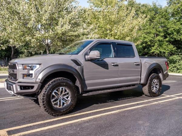 Used 2018 Ford F-150 SVT Raptor CrewCab Pickup for sale Sold at Chicago Motor Cars in West Chicago IL 60185 3