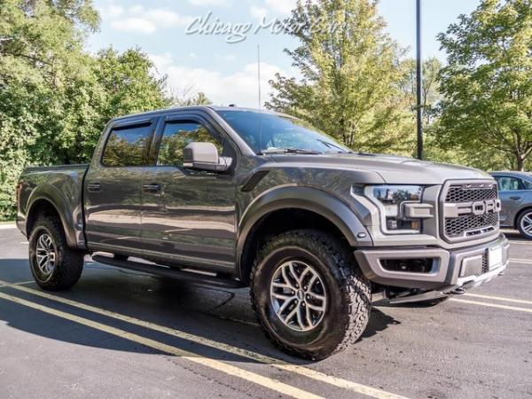 Used 2018 Ford F-150 SVT Raptor CrewCab Pickup for sale Sold at Chicago Motor Cars in West Chicago IL 60185 5