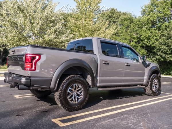 Used 2018 Ford F-150 SVT Raptor CrewCab Pickup for sale Sold at Chicago Motor Cars in West Chicago IL 60185 6