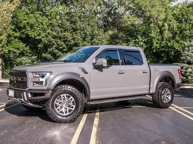 Used 2018 Ford F-150 SVT Raptor CrewCab Pickup for sale Sold at Chicago Motor Cars in West Chicago IL 60185 1
