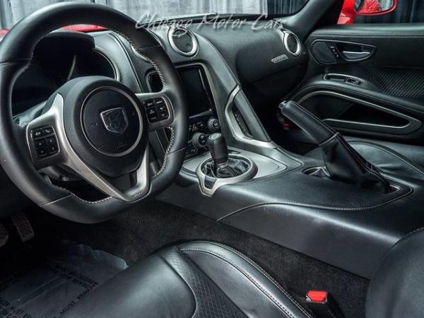 Used-2014-Dodge-SRT-Viper-GTS