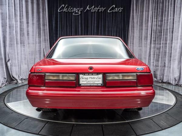 Used 1992 Ford Mustang LX 5.0 for sale Sold at Chicago Motor Cars in West Chicago IL 60185 4