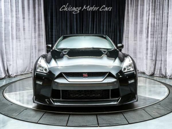 Used-2017-Nissan-GT-R-Premium-ALPHA-7-700HP