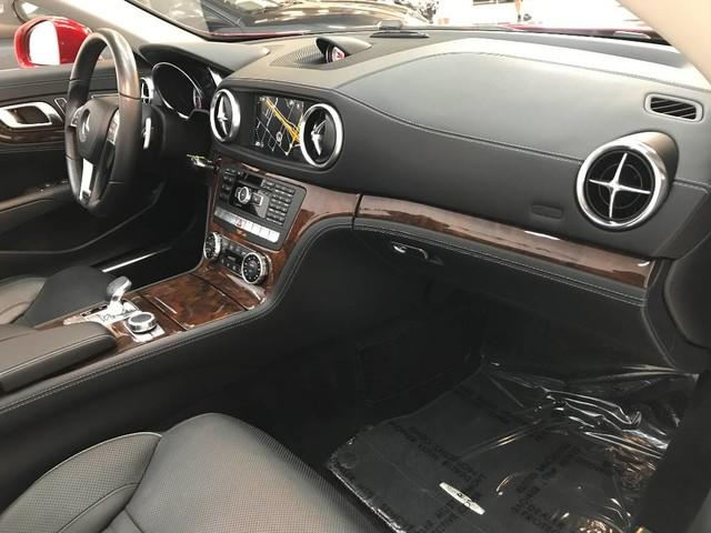 Used-2014-Mercedes-Benz-SL550-Convertible