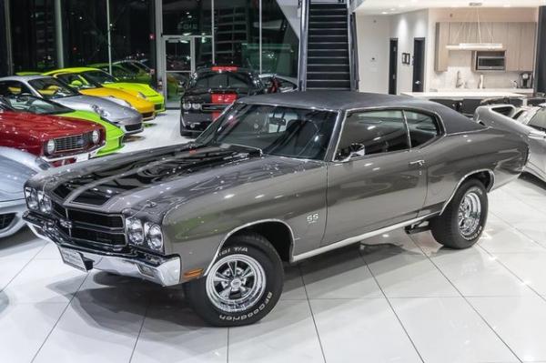 Used 1970 Chevrolet Chevelle SS for sale Sold at Chicago Motor Cars in West Chicago IL 60185 2