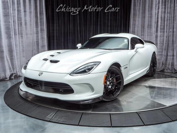 Used 2014 Dodge SRT Viper TA Time Attack RARE Only 33 in TA Spec for sale Sold at Chicago Motor Cars in West Chicago IL 60185 2