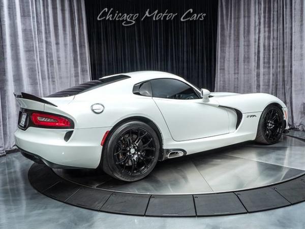 Used 2014 Dodge SRT Viper TA Time Attack RARE Only 33 in TA Spec for sale Sold at Chicago Motor Cars in West Chicago IL 60185 5