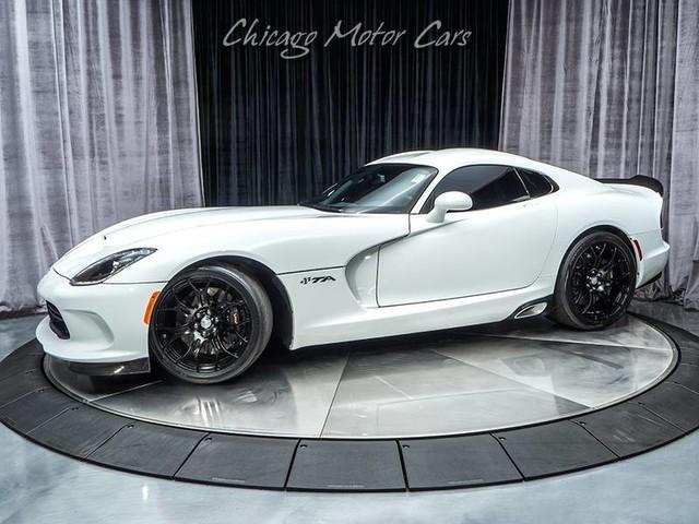 Used 2014 Dodge SRT Viper TA Time Attack RARE Only 33 in TA Spec for sale Sold at Chicago Motor Cars in West Chicago IL 60185 1