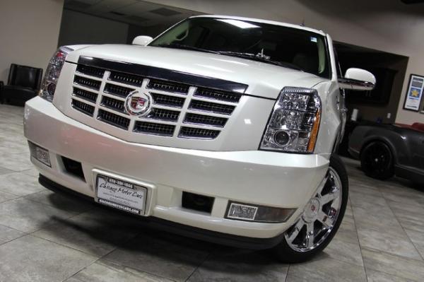 New-2010-Cadillac-Escalade-ESV-Luxury-Luxury