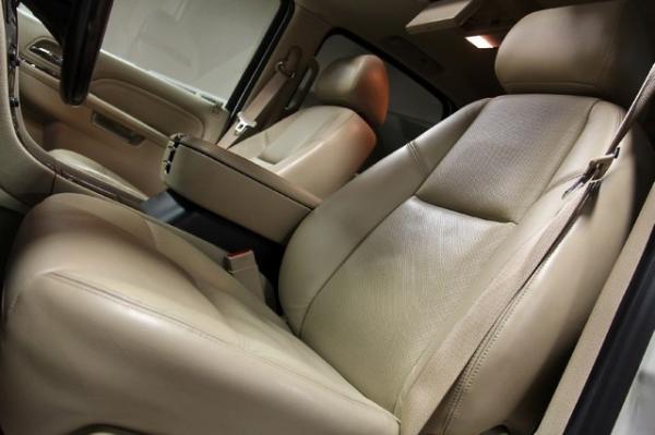 New-2010-Cadillac-Escalade-ESV-Luxury-Luxury