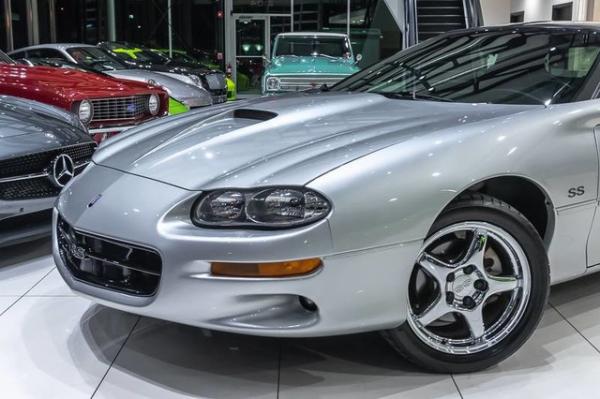 Used 2002 Chevrolet Camaro SS Coupe **UPGRADES** for sale Sold at Chicago Motor Cars in West Chicago IL 60185 3