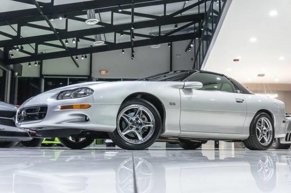 Used-2002-Chevrolet-Camaro-SS-Coupe-UPGRADES