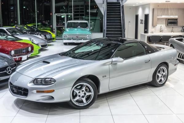 Used 2002 Chevrolet Camaro SS Coupe **UPGRADES** for sale Sold at Chicago Motor Cars in West Chicago IL 60185 5