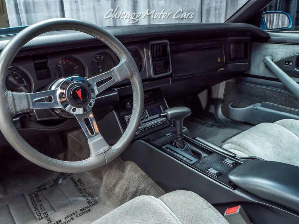 Used-1990-Pontiac-Firebird-Formula