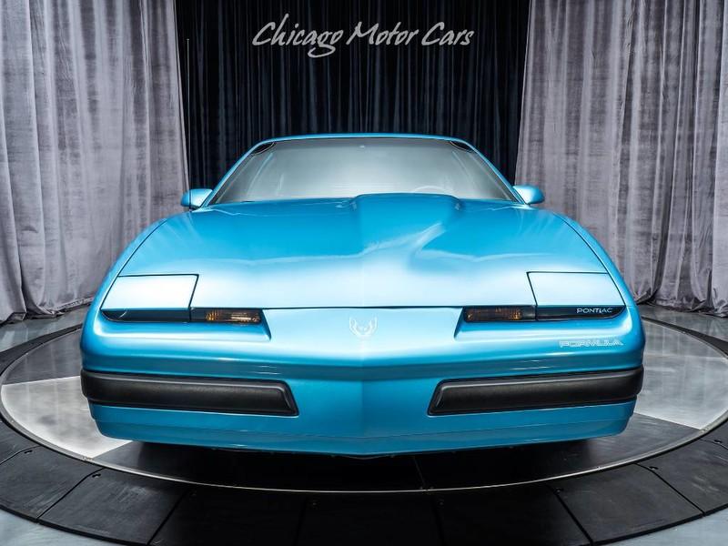 Used-1990-Pontiac-Firebird-Formula