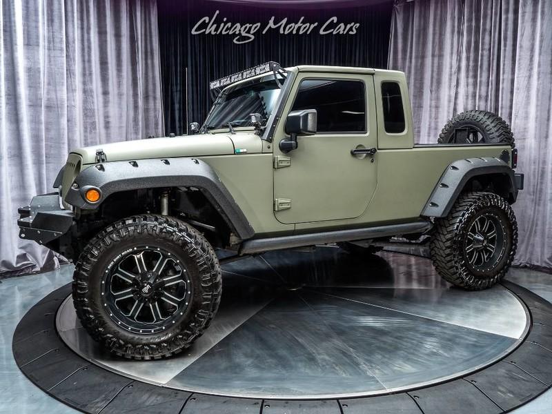 Used 2015 Jeep Wrangler Unlimited Willys Wheele 2dr Pickup for sale Sold at Chicago Motor Cars in West Chicago IL 60185 1