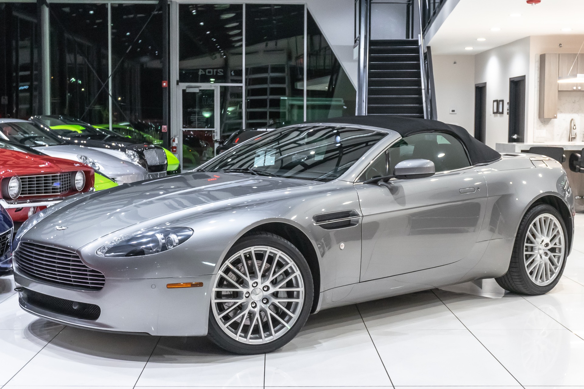 Used-2009-Aston-Martin-Vantage-Convertible-NAVIGATION