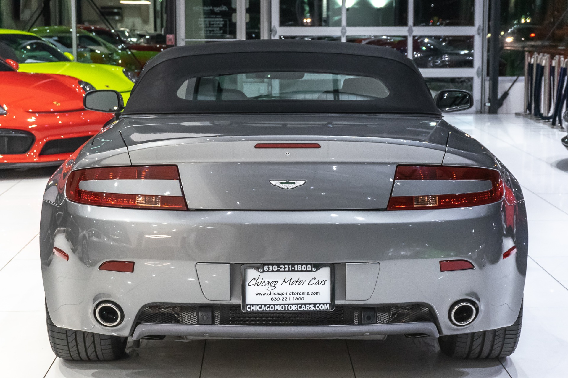 Used-2009-Aston-Martin-Vantage-Convertible-NAVIGATION