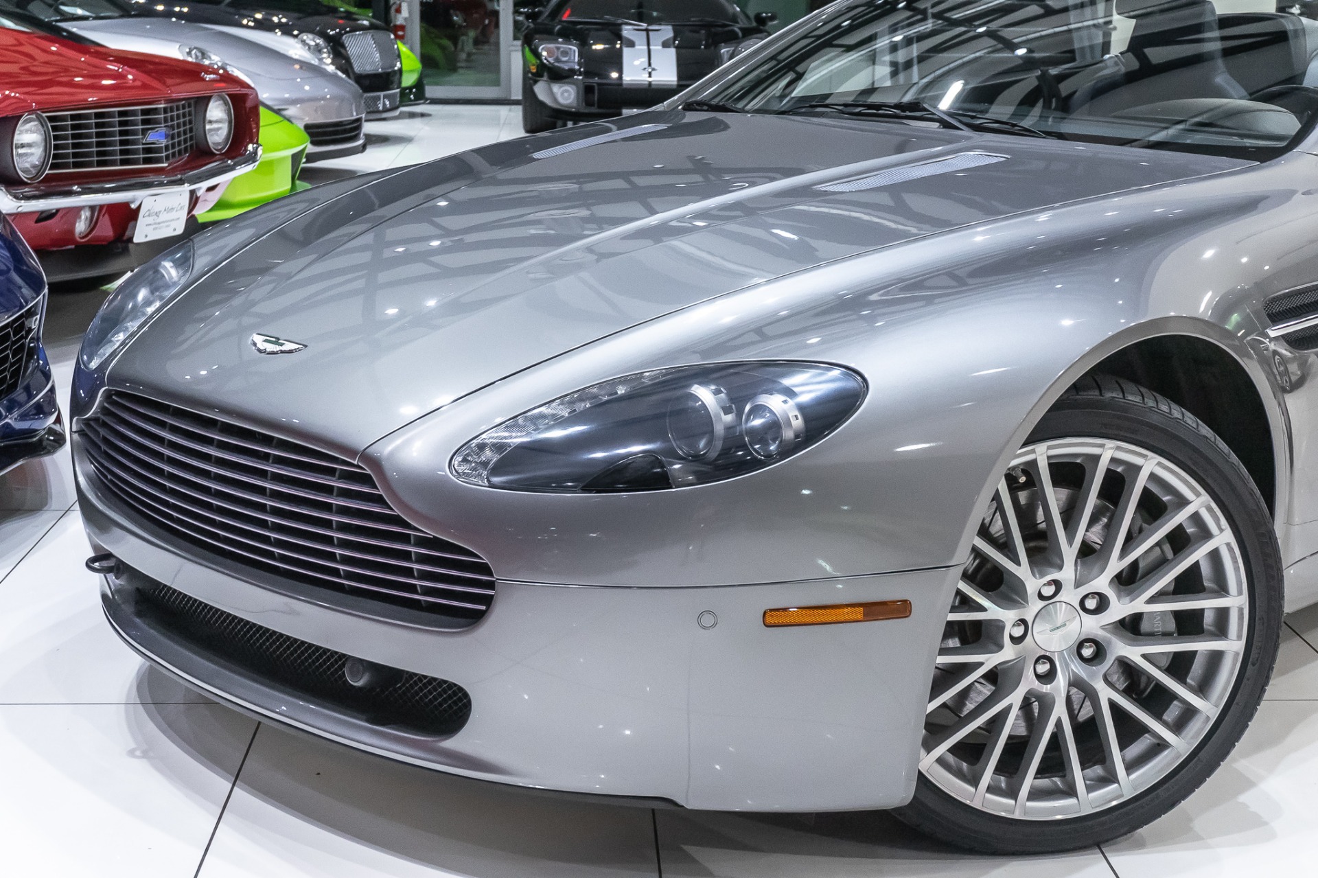 Used-2009-Aston-Martin-Vantage-Convertible-NAVIGATION