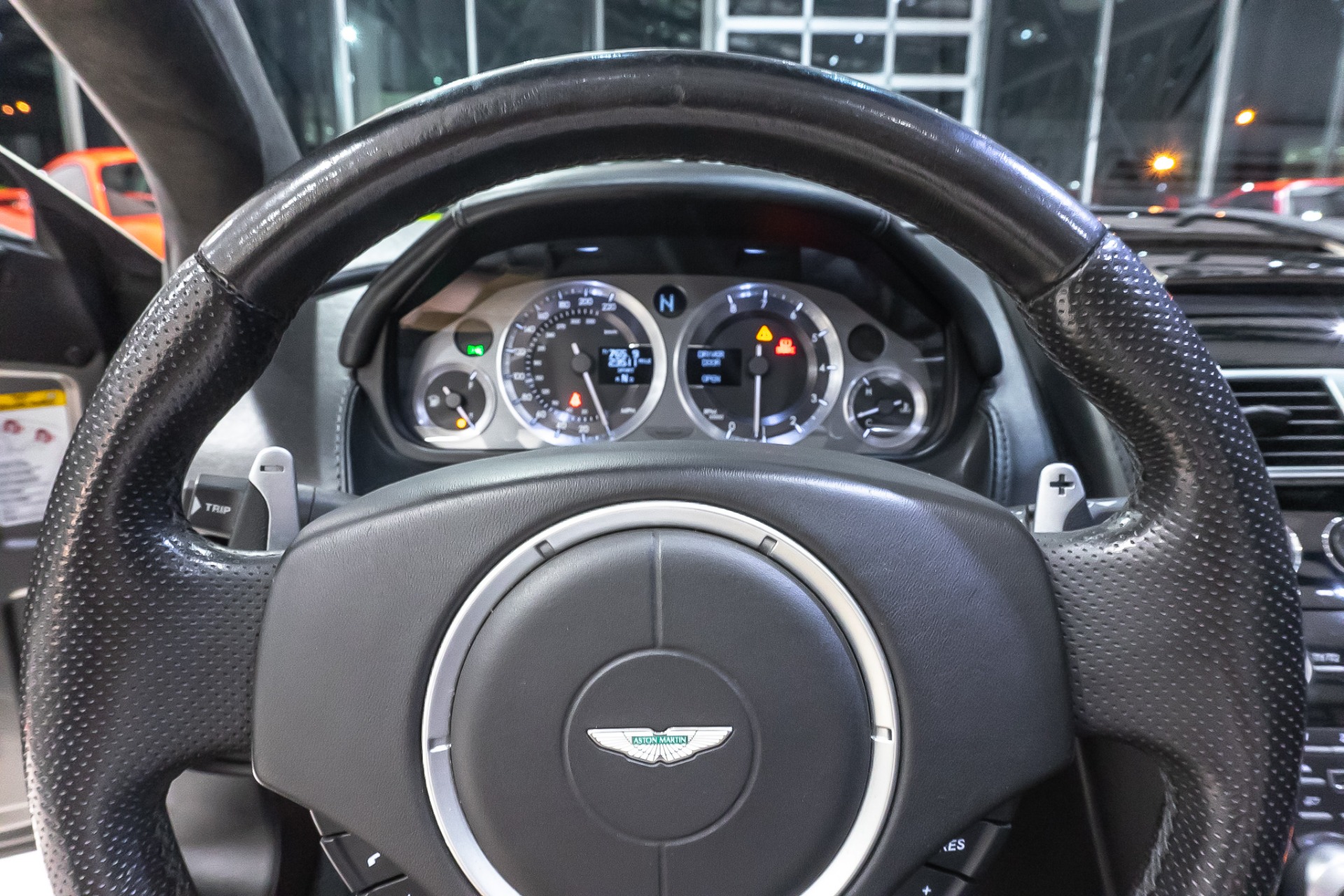 Used-2009-Aston-Martin-Vantage-Convertible-NAVIGATION