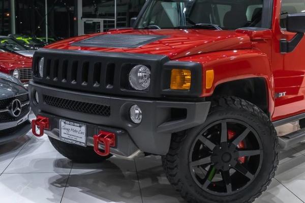 Used 2009 HUMMER H3 H3T Adventure for sale Sold at Chicago Motor Cars in West Chicago IL 60185 3
