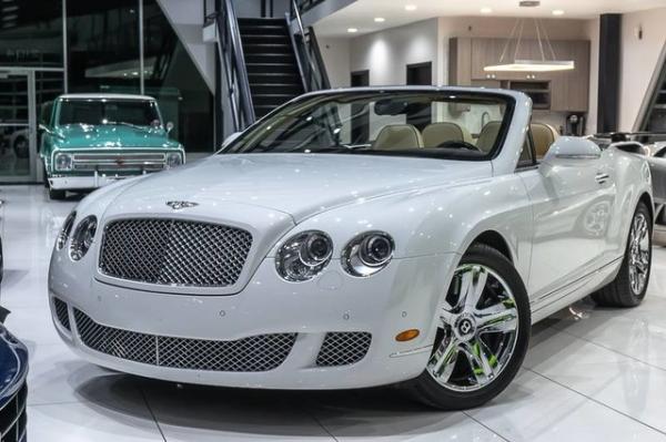 Used 2011 Bentley Continental GTC Convertible for sale Sold at Chicago Motor Cars in West Chicago IL 60185 2