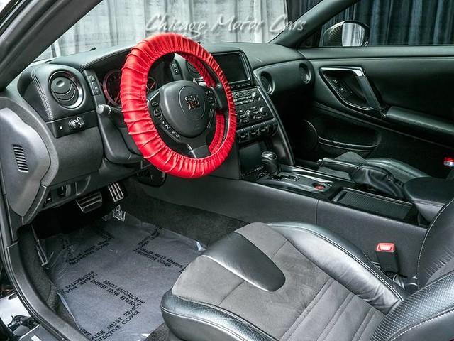 Used-2013-Nissan-GT-R-Premium