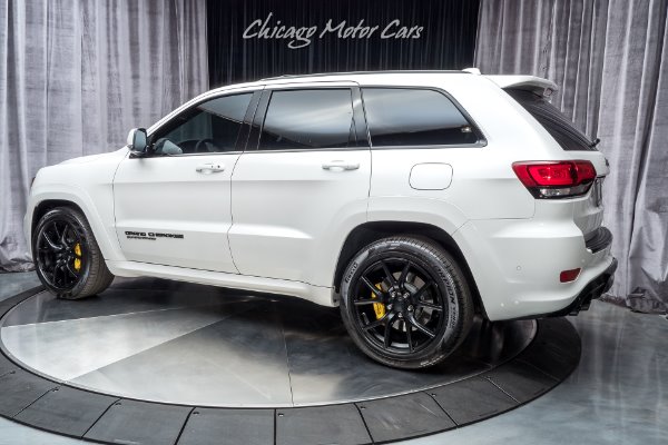 Used 2018 Jeep Grand Cherokee Trackhawk for sale Sold at Chicago Motor Cars in West Chicago IL 60185 3