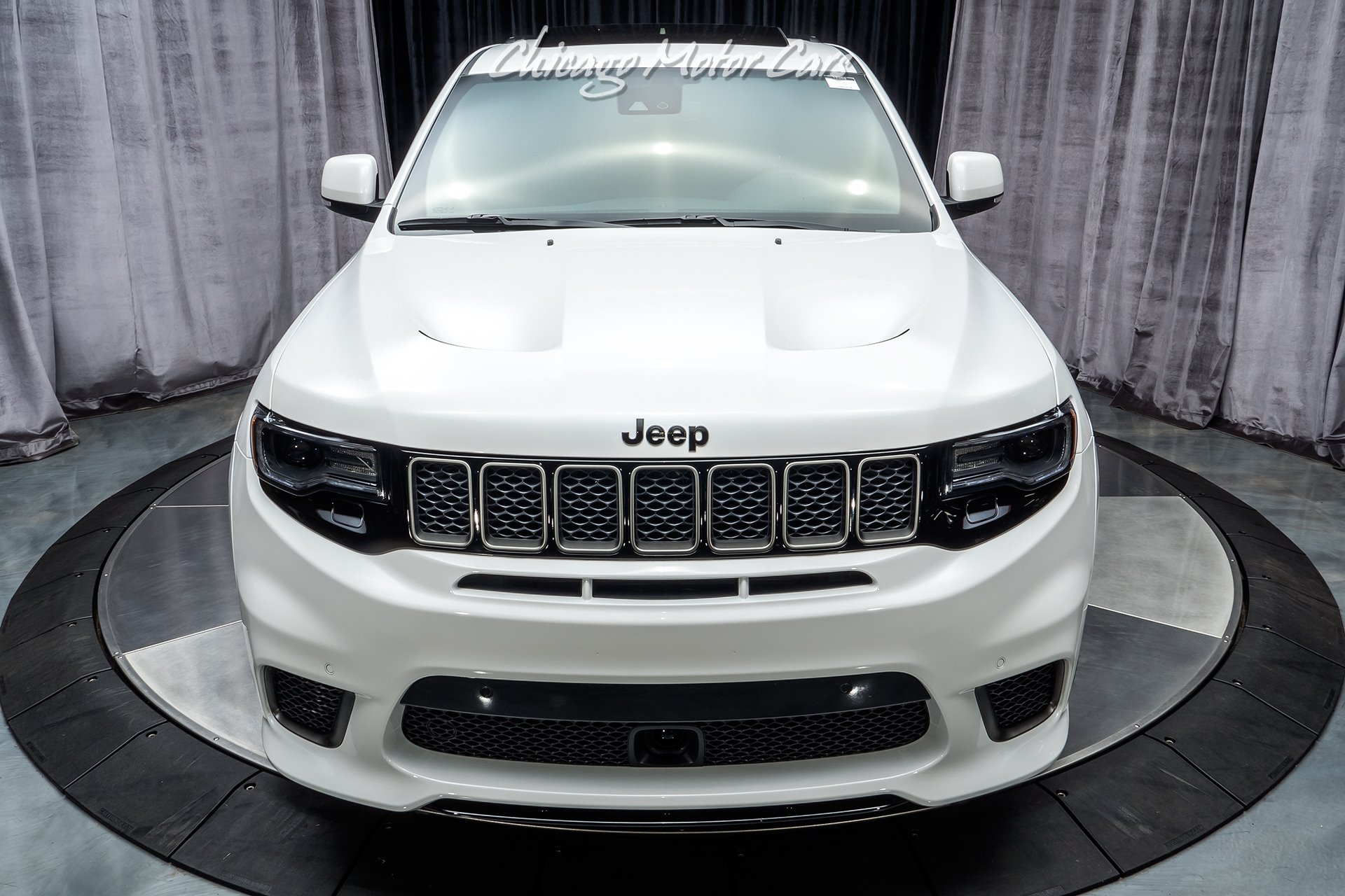 Used-2018-Jeep-Grand-Cherokee-Trackhawk