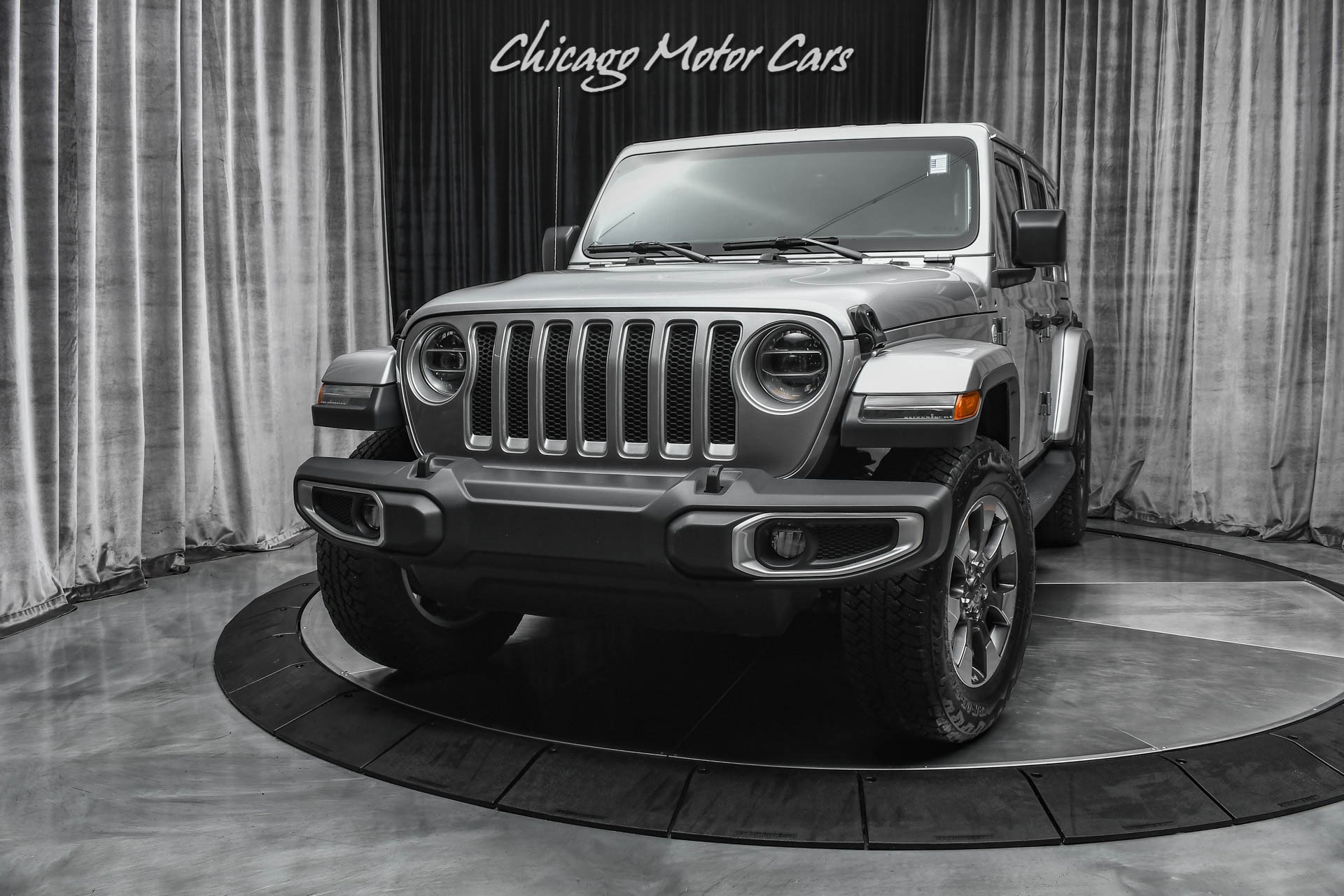 Used 2018 Jeep Wrangler Unlimited Sahara JL 4x4 Full Leather! Alpine Sound  System! UConnect ! For Sale (Special Pricing) | Chicago Motor Cars Stock  #17812A