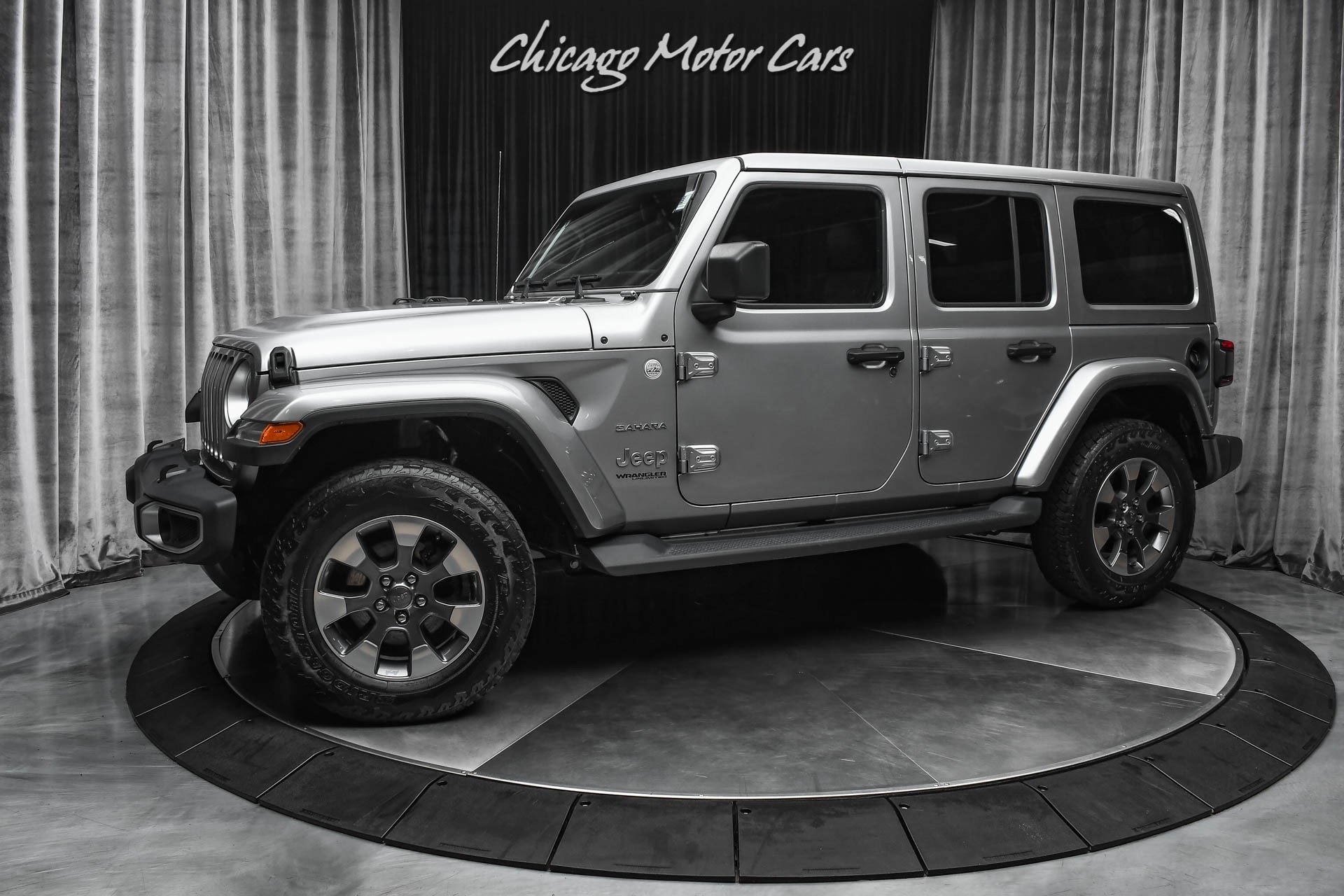 Used-2018-Jeep-Wrangler-Unlimited-Sahara-JL-4x4-Full-Leather-Alpine-Sound-System-UConnect-84