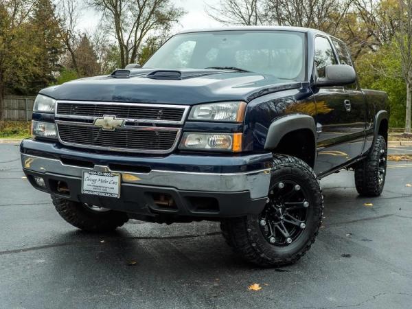 Used 2006 Chevrolet Silverado 1500 LT1 for sale Sold at Chicago Motor Cars in West Chicago IL 60185 2