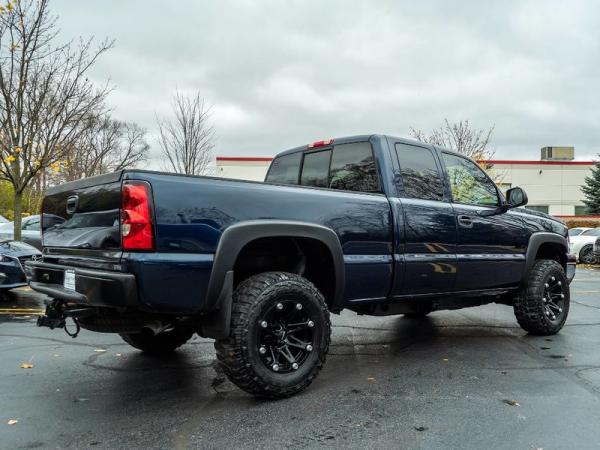 Used 2006 Chevrolet Silverado 1500 LT1 for sale Sold at Chicago Motor Cars in West Chicago IL 60185 5