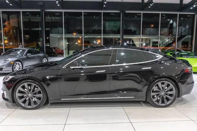 Used-2017-Tesla-Model-S-75D