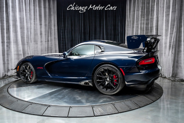 Used 2016 Dodge Viper ACR Extreme Aero Stage II Package for sale Sold at Chicago Motor Cars in West Chicago IL 60185 3