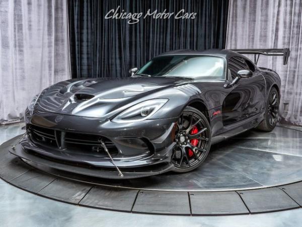 Used 2017 Dodge Viper ACR Extreme Aero Coupe for sale Sold at Chicago Motor Cars in West Chicago IL 60185 2